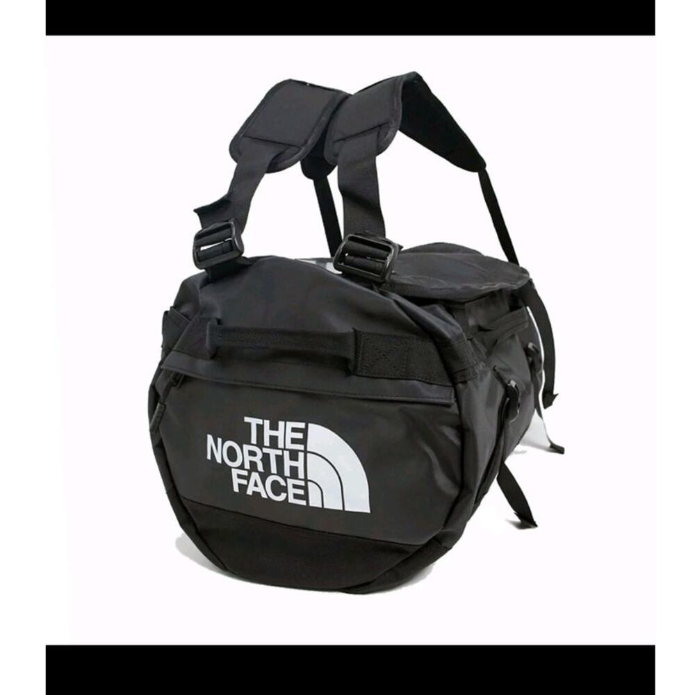 The North Face Base Camp Duffle Bag Backpack NWOT Black Hiking Travel Camping